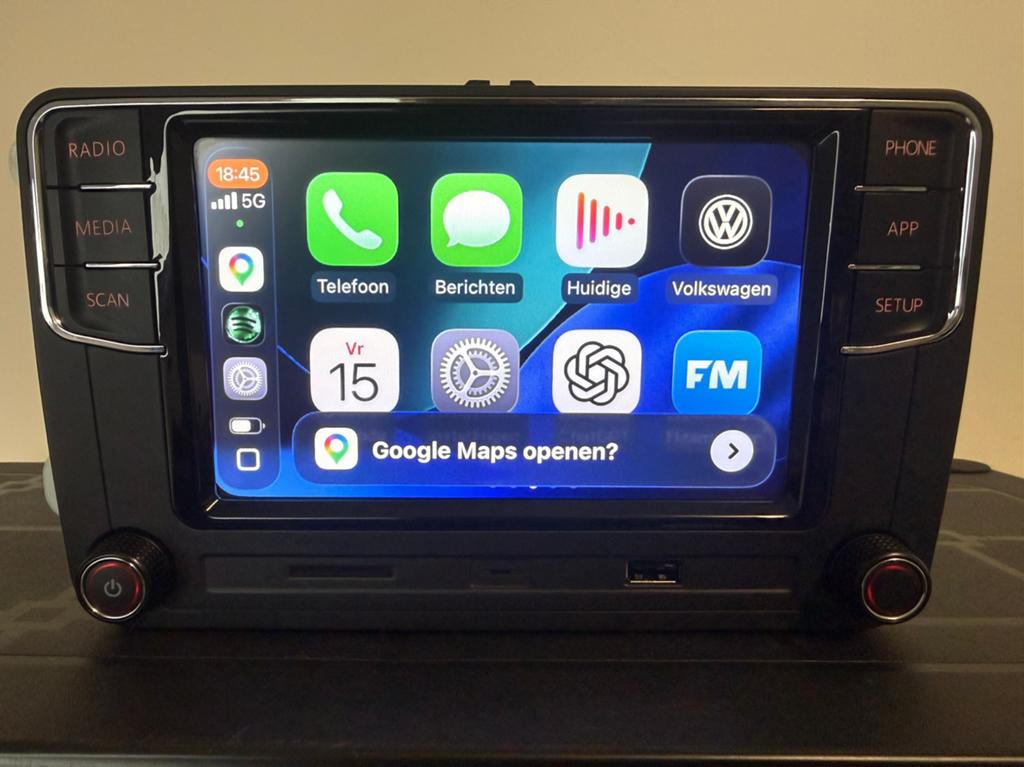 Volkswagen RCD 440 Pro Apple Carplay / Android Auto, Ophalen of Verzenden, Zo goed als nieuw
