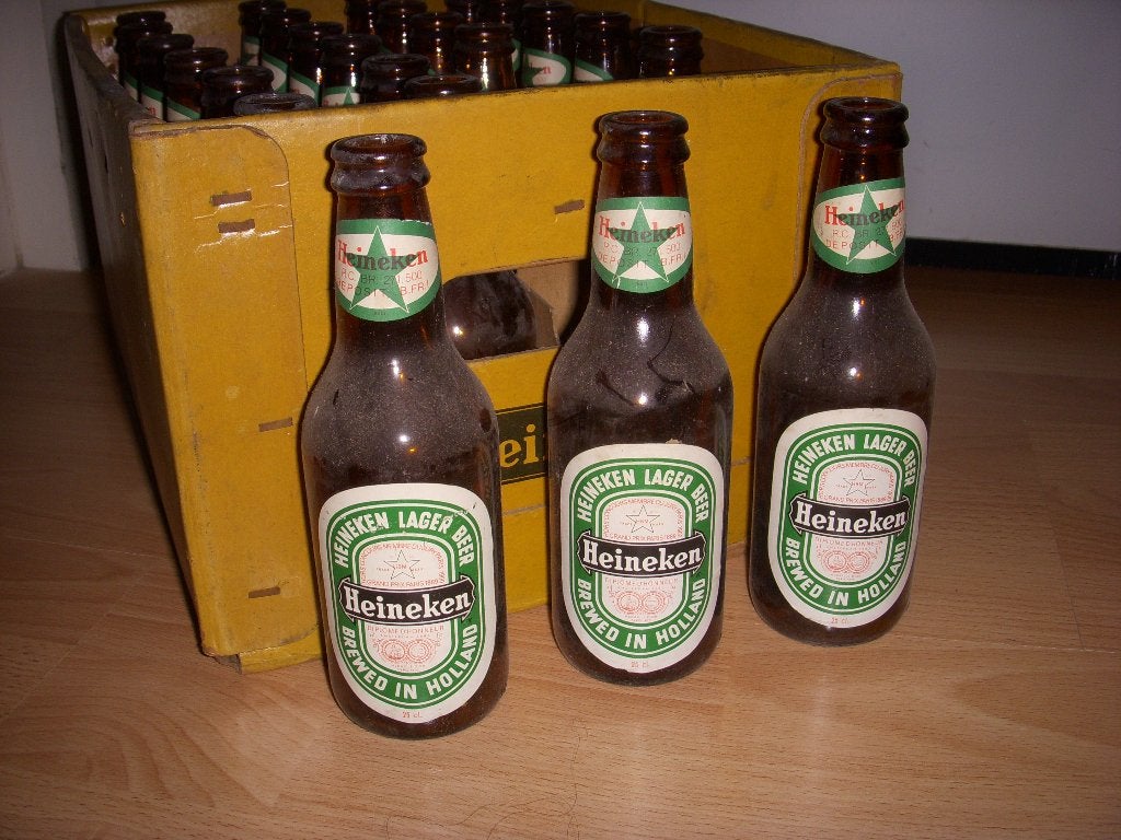 Vol krat Heineken beer flessen België 1973, Ophalen of Verzenden, Gebruikt, Flesje(s), Heineken