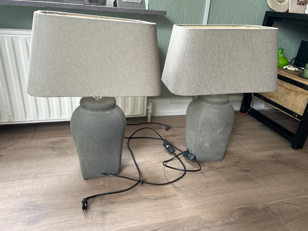 Set van 2 robuuste tafellampen met stoffen kap, Huis en Inrichting, Lampen | Tafellampen, Ophalen of Verzenden, Gebruikt