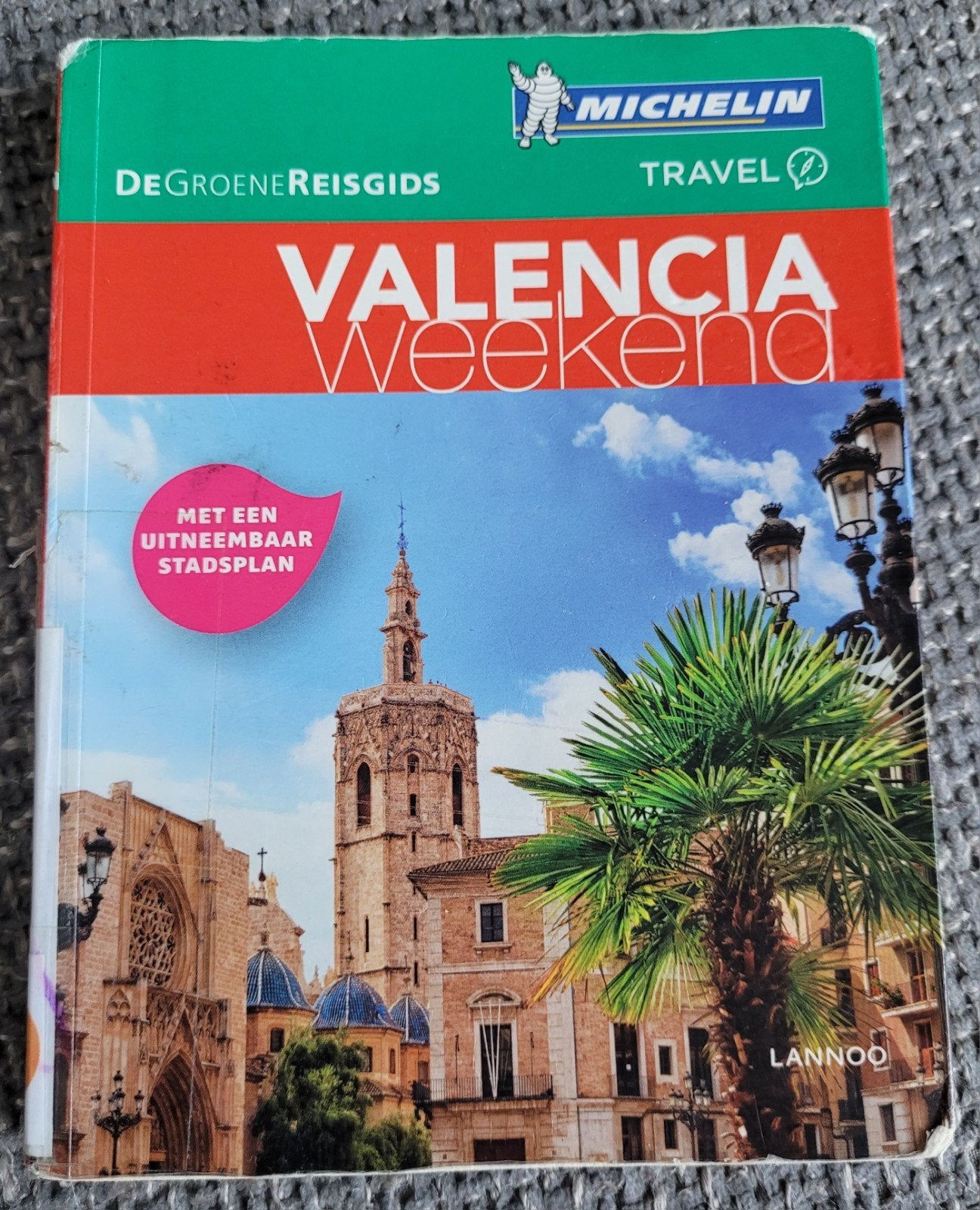 Michelin - Valencia weekend spanje spain españa, Michelin, Ophalen of Verzenden, Zo goed als nieuw, Reisgids of -boek