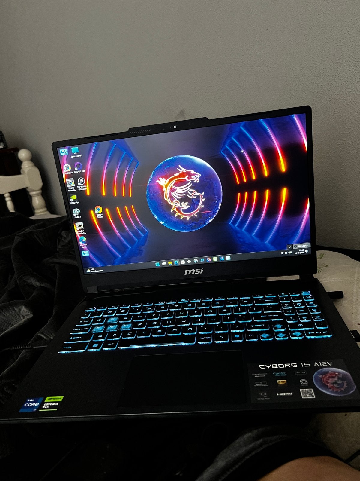 MSI Cyborg 15 A12VF Gaming Laptop - Zo goed als nieuw, Ophalen, Met videokaart, 2 tot 3 Ghz, Zo goed als nieuw