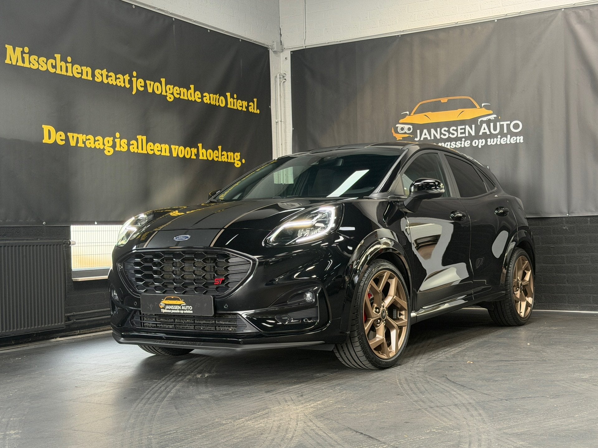 Ford Puma 1.5 EcoBoost ST-X Gold Edition Limited 668/999 | A, Auto's, Ford, Voorwielaandrijving, Zwart, Zwart, Origineel Nederlands