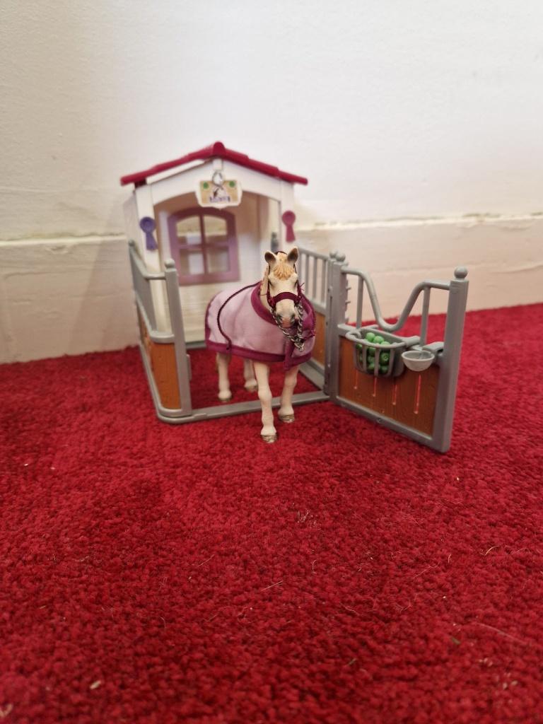 Schleich stalletje, Ophalen of Verzenden, Nieuw