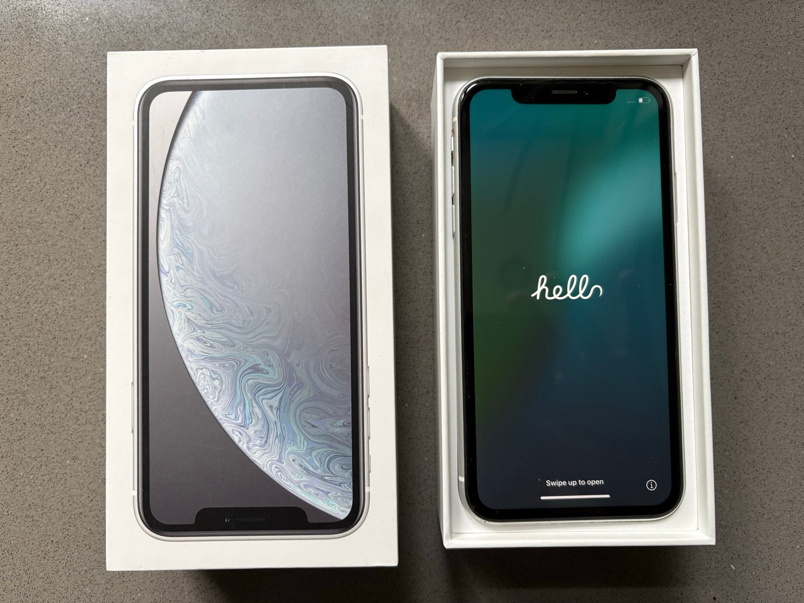 iPhone Xr 64 GB - Wit - Onbeschadigd met oplader, 80 %, Gebruikt, Wit, IPhone XR