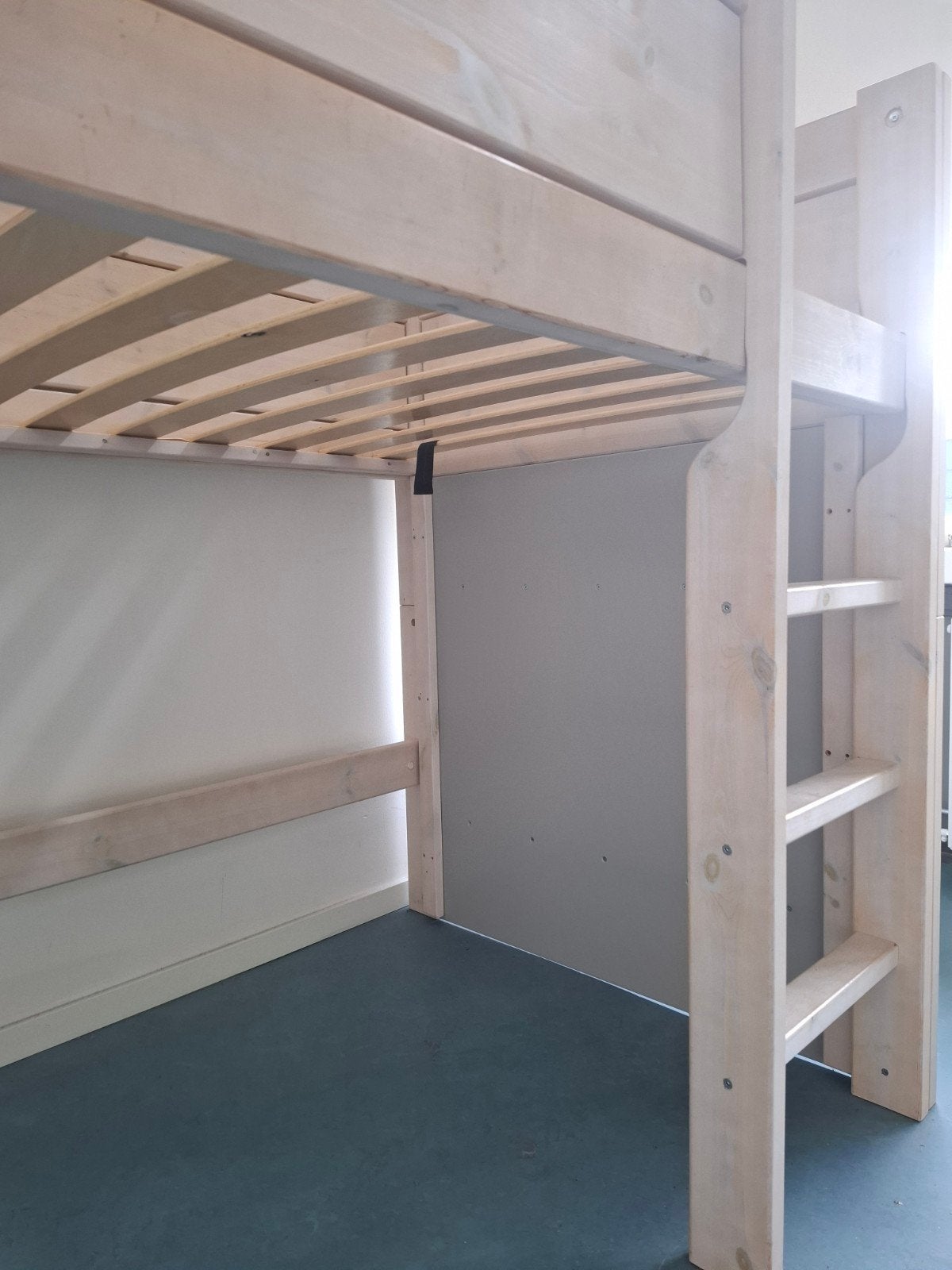 Half-hoogslaper bed 90x200, Huis en Inrichting, Slaapkamer | Stapelbedden en Hoogslapers, Ophalen, Gebruikt, Eenpersoons, 200 cm
