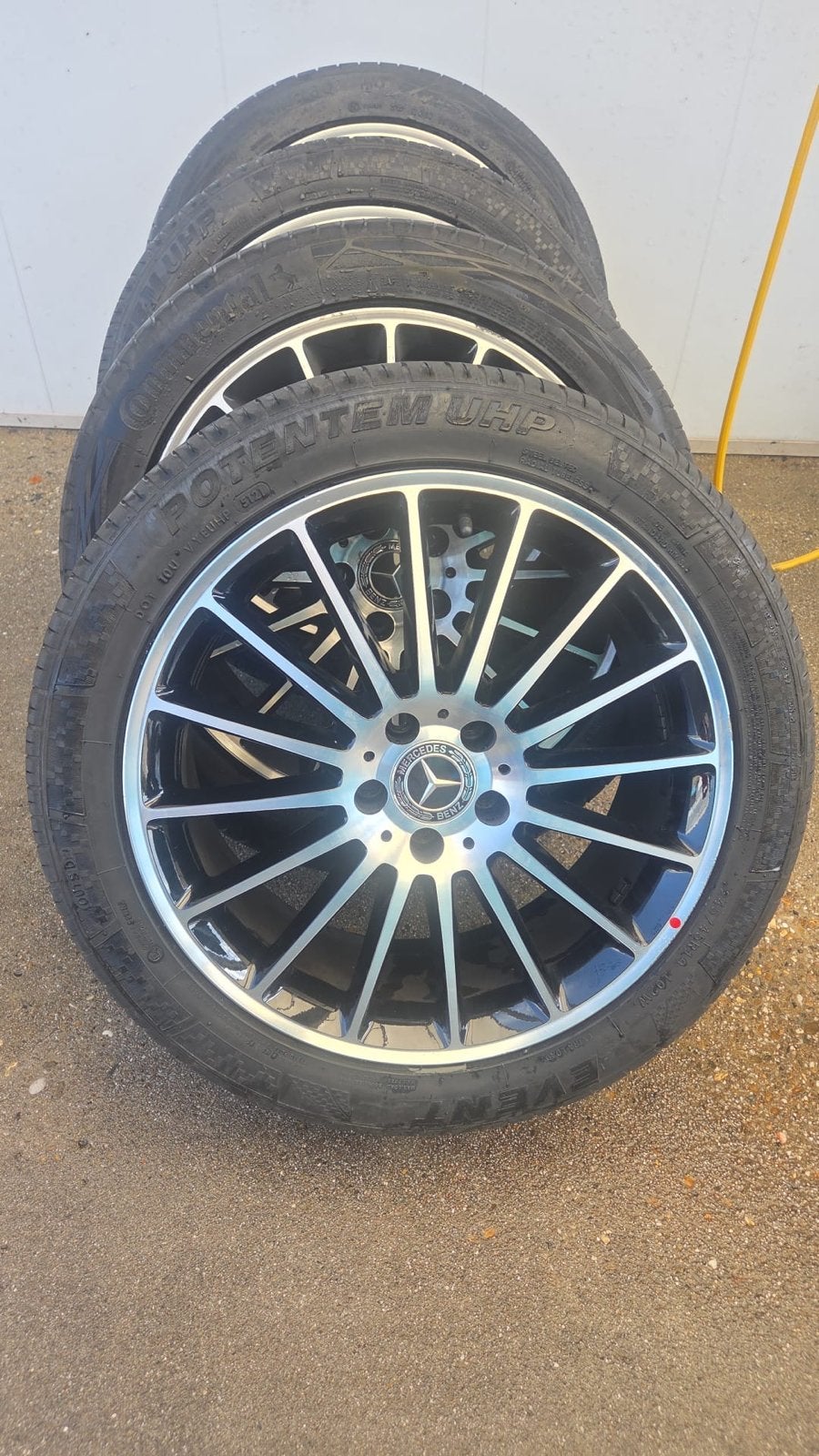 Mercedes vito 2020 velgen+goede banden, 19 inch, Banden en Velgen, Ophalen of Verzenden, Zomerbanden