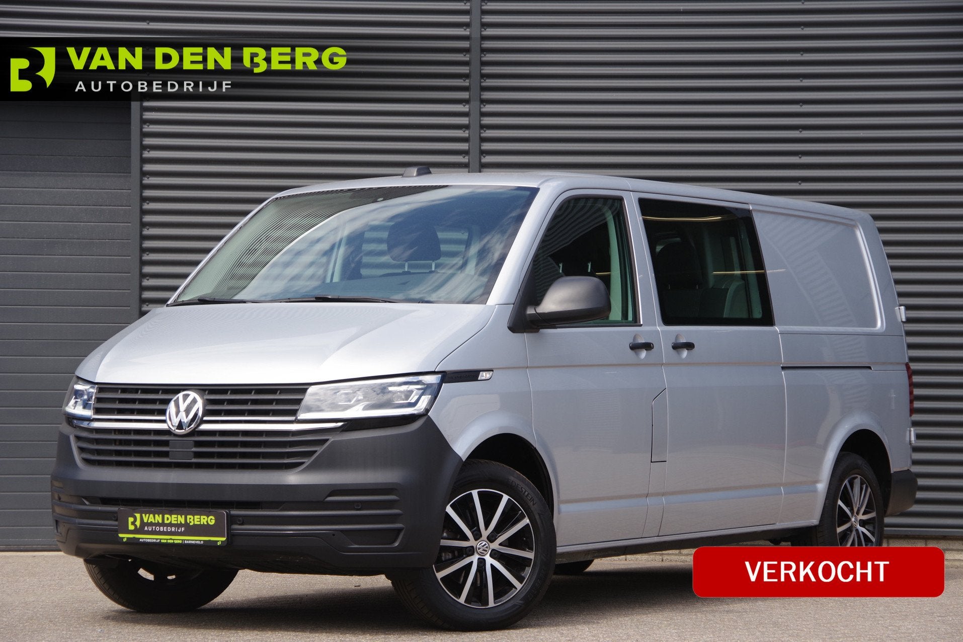 Volkswagen Transporter 2.0 TDI L2 DC-5P, 150PK AUT. LED, 2X, Auto's, Stof, Gebruikt, 4 cilinders, 150 pk
