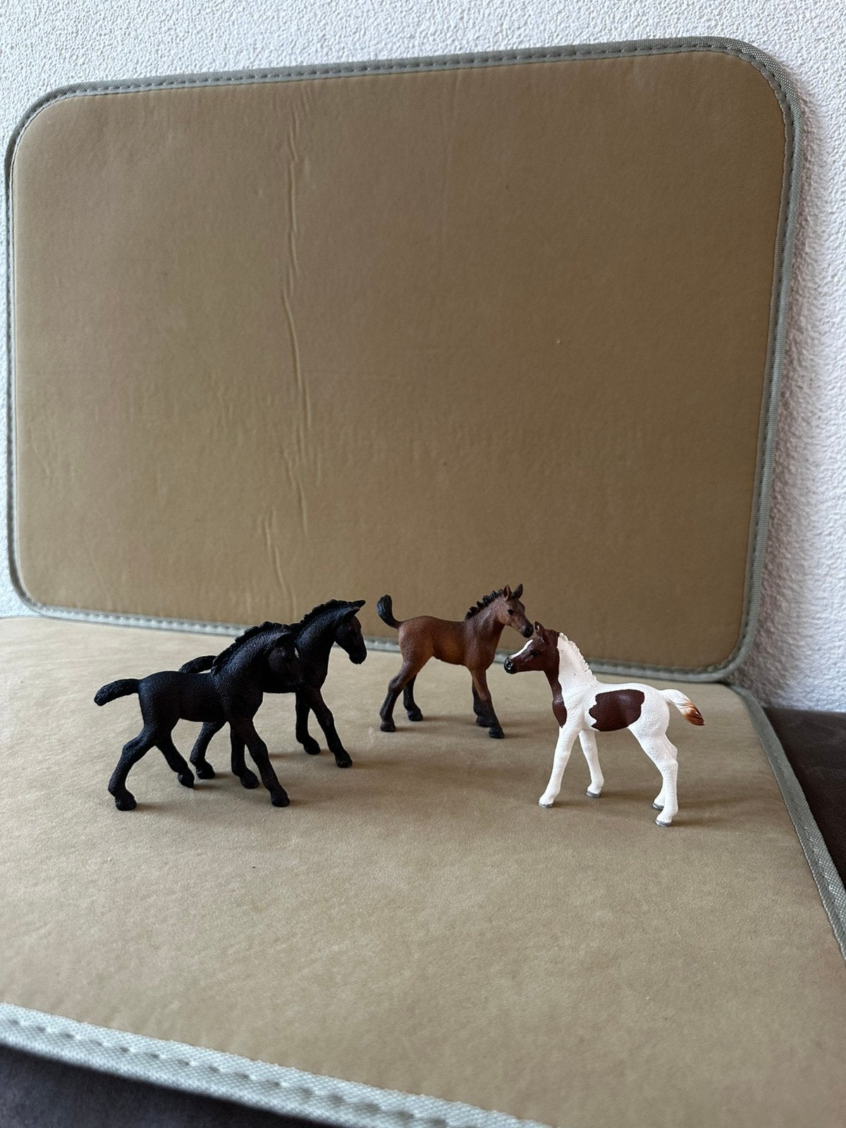 4 schleich veulens, Verzamelen, Ophalen of Verzenden, Zo goed als nieuw