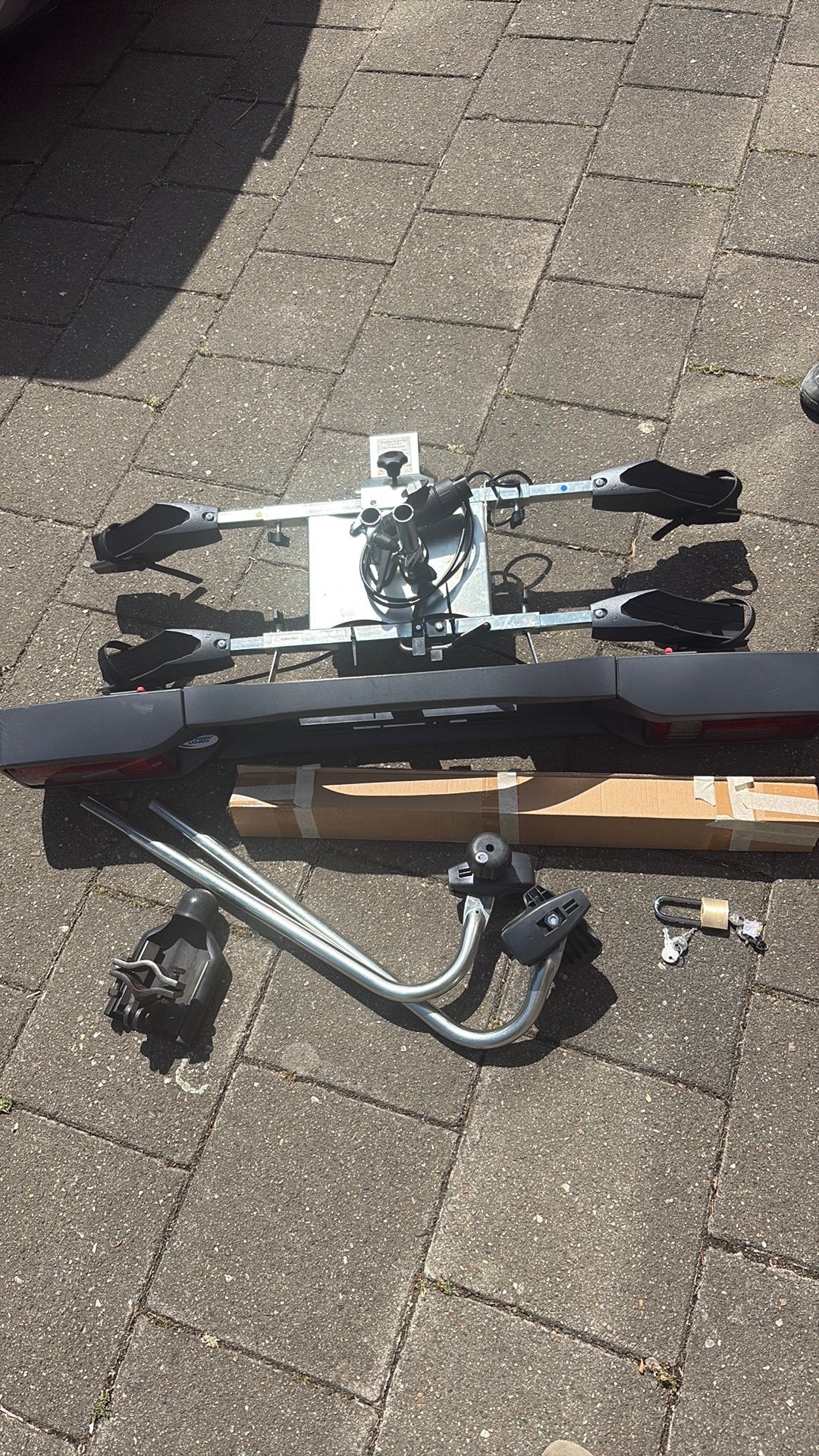 Z.g.a.n. compleet fietsenrek met alle toebehoren, Auto diversen, Ophalen, Zo goed als nieuw, 2 fietsen, Trekhaakdrager