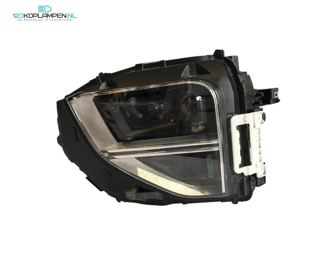 Mitsubishi Eclipse Cross koplamp links LED Facelift