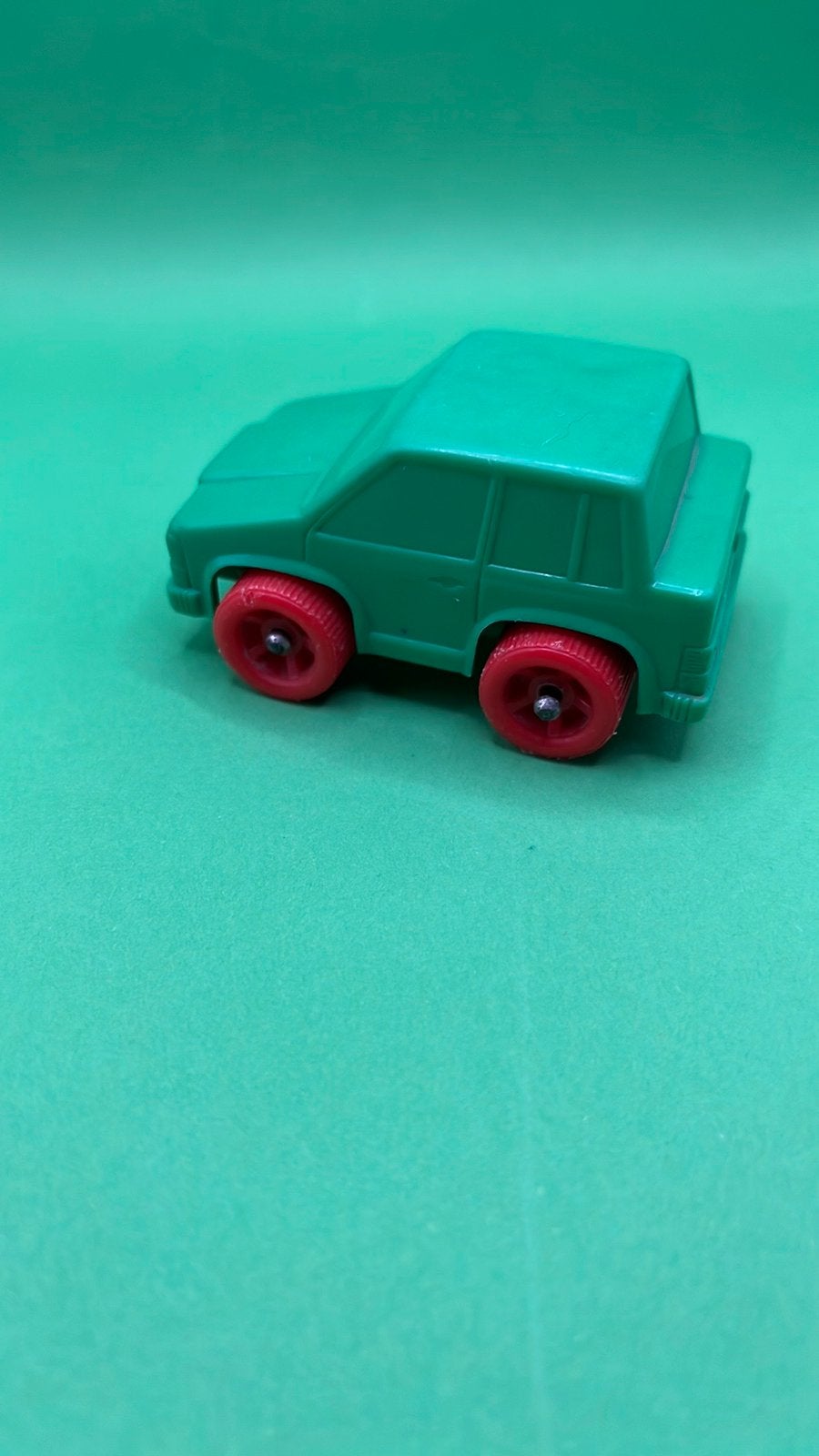 Viking toys Sweden, groen en rood plastic., Ophalen of Verzenden, Zo goed als nieuw, Bus of Vrachtwagen, Overige merken