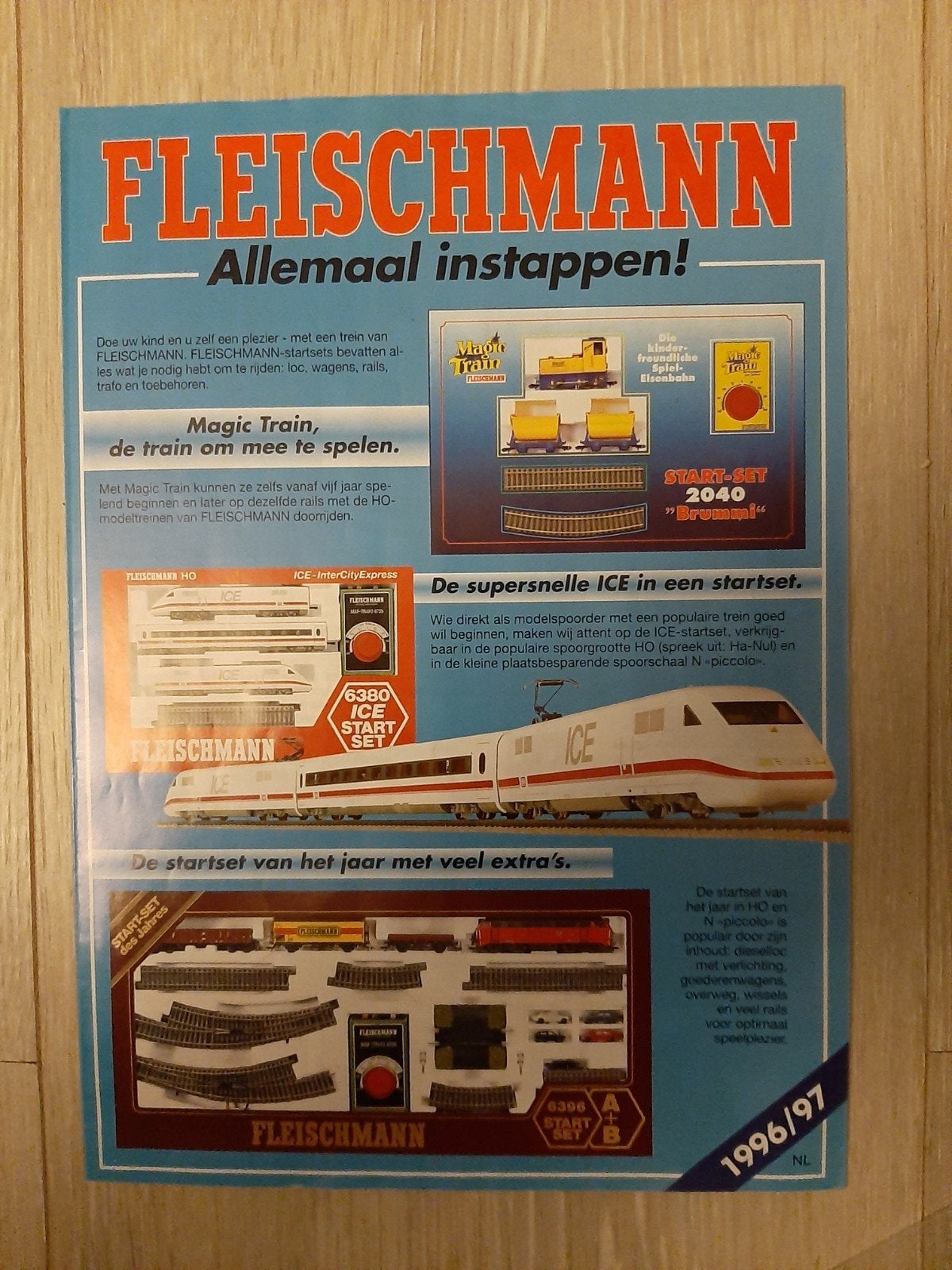 Fleischmann Catalogus 1996/97 en 2000/01 - Modelspoor, Ophalen of Verzenden, Gelijkstroom, Boek, Tijdschrift of Catalogus, Fleischmann