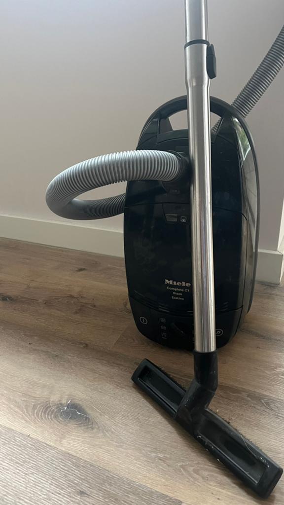 Miele C1 stofzuiger, Witgoed en Apparatuur, Stofzuigers, Gebruikt, Ophalen