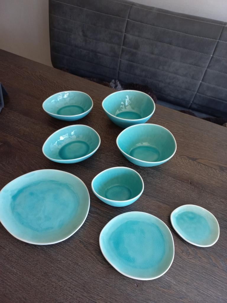 Te koop turquoise blauw servies, Ophalen, Aardewerk, Overige stijlen, Bord(en)