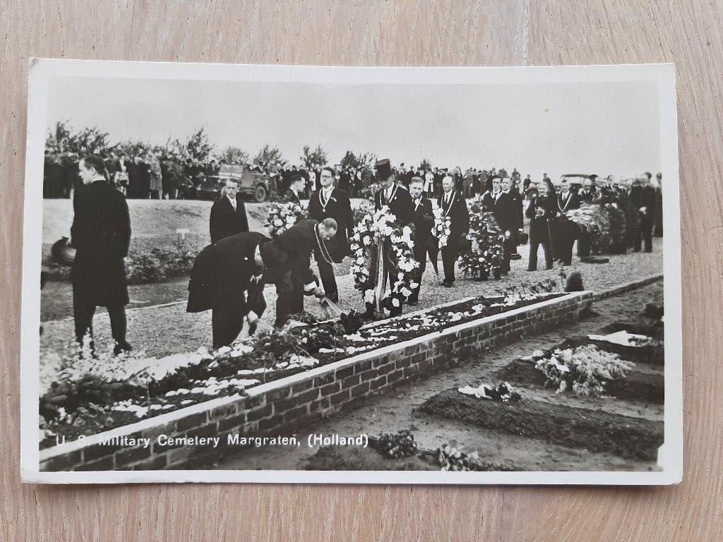 kaart Margraten US militair begraafplaats + Jeep MP, 1949, Ophalen of Verzenden, 1940 tot 1960, Gelopen, Limburg