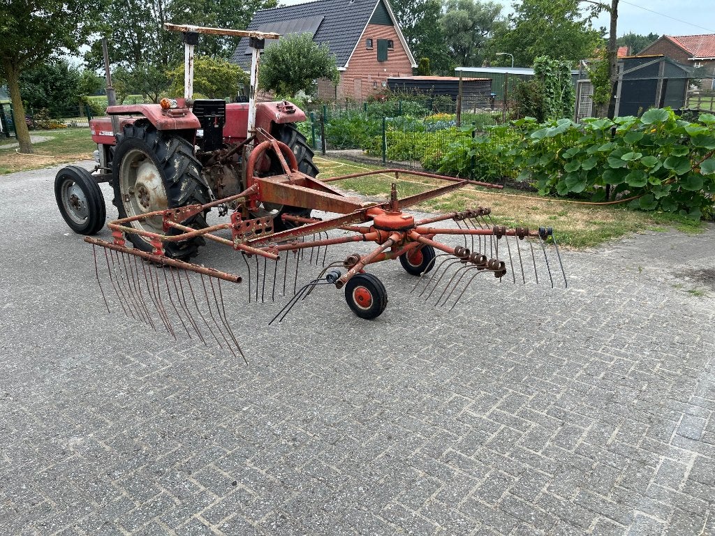 Hooi hark Kuhn, Ophalen, Veehouderij, Weidebouw