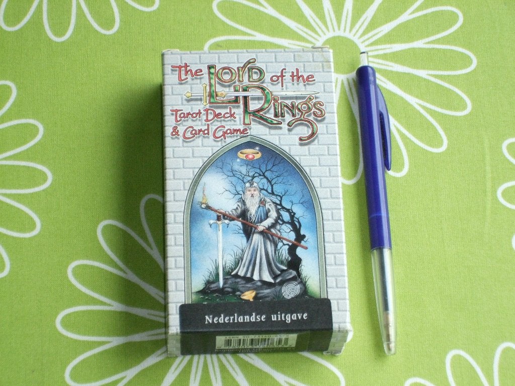 Tarot deck & card game - The Lord of the Rings, Ophalen of Verzenden, Zo goed als nieuw, Tarot of Kaarten leggen, Overige typen