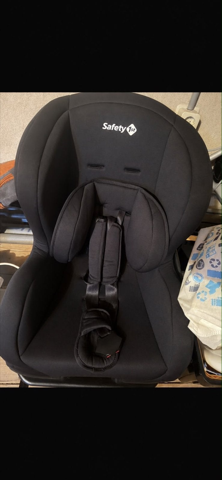 Safety 1st autostoel - Zwart, comfortabel en veilig, Kinderen en Baby's, Autogordel, 0 t/m 18 kg, Zijbescherming, Zo goed als nieuw