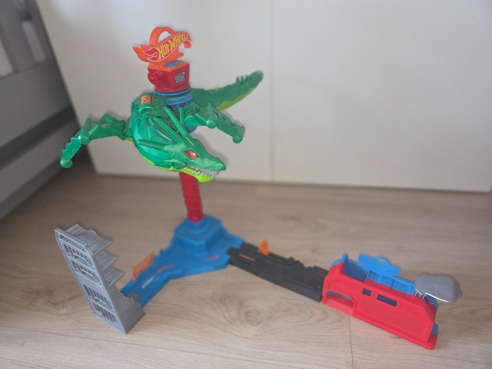 Hot Wheels city air attack dragon, Ophalen, Gebruikt