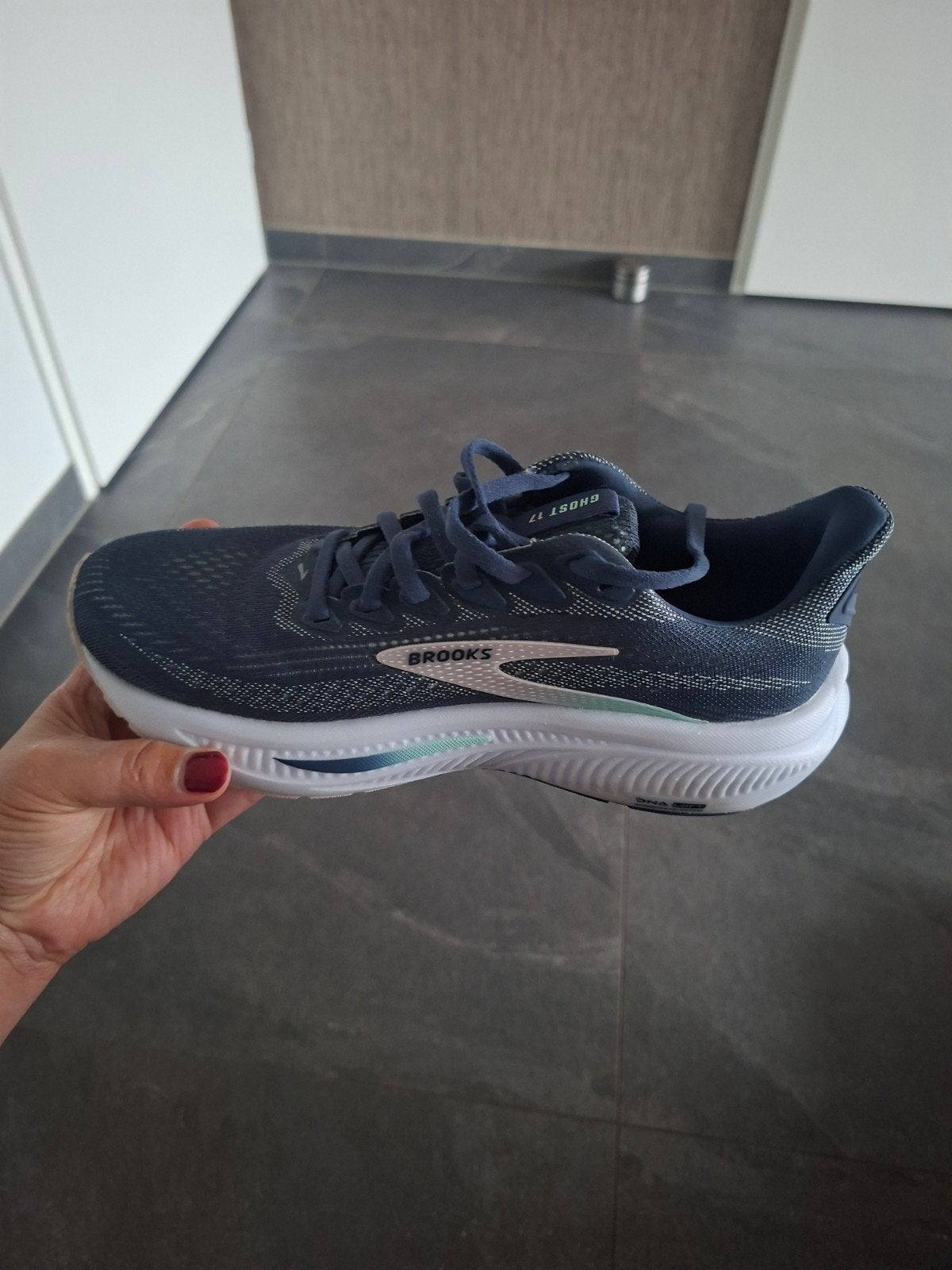 Brooks Ghost 17 hardloopschoenen - Zo goed als nieuw, Ophalen, Blauw, Sportschoenen, Brooks