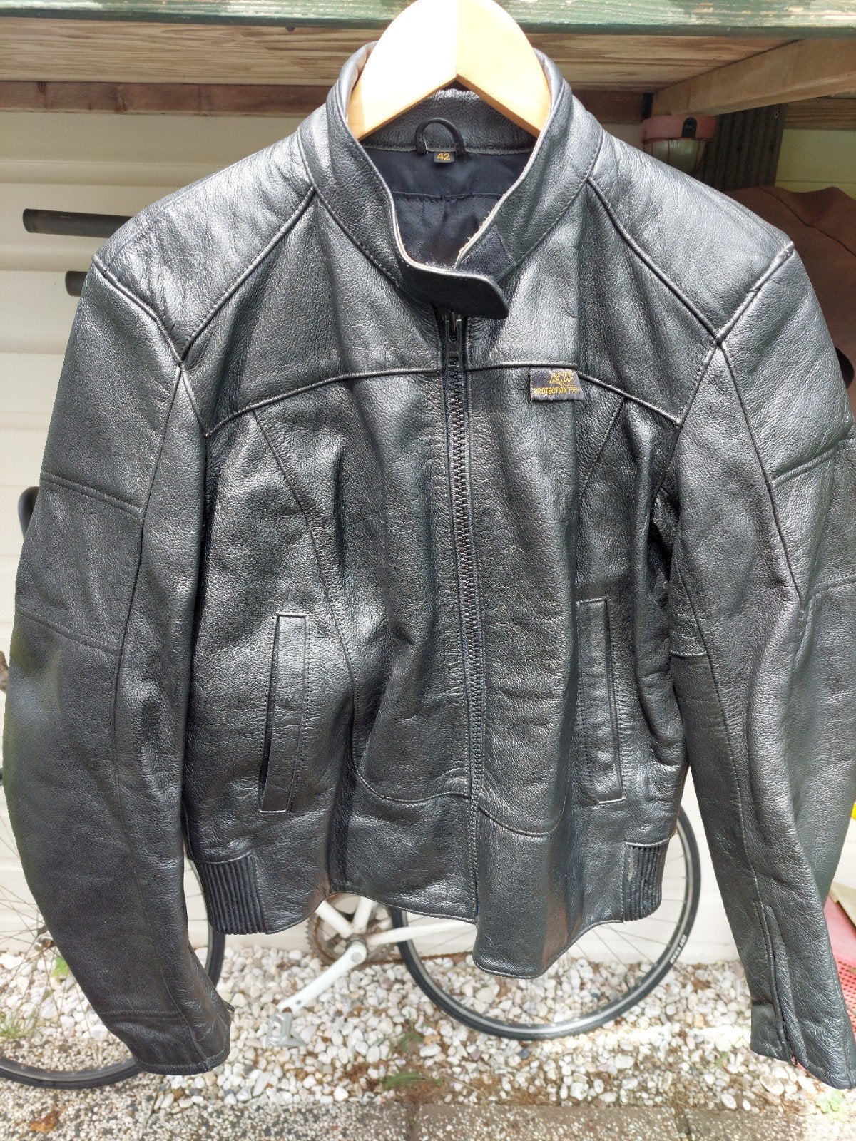 Zwart leren motorjas, maat 42, Motoren, Kleding | Motorkleding, Onbekend, Dames, Jas | leer, Ophalen of Verzenden