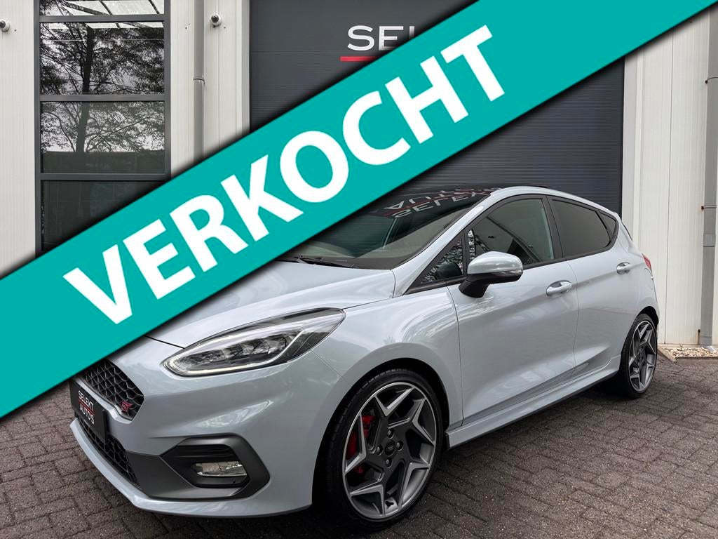 Ford Fiesta 1.5 EcoBoost ST-3 Performance 200 Pk Pano/Launch, Voorwielaandrijving, Stof, Gebruikt, Zwart