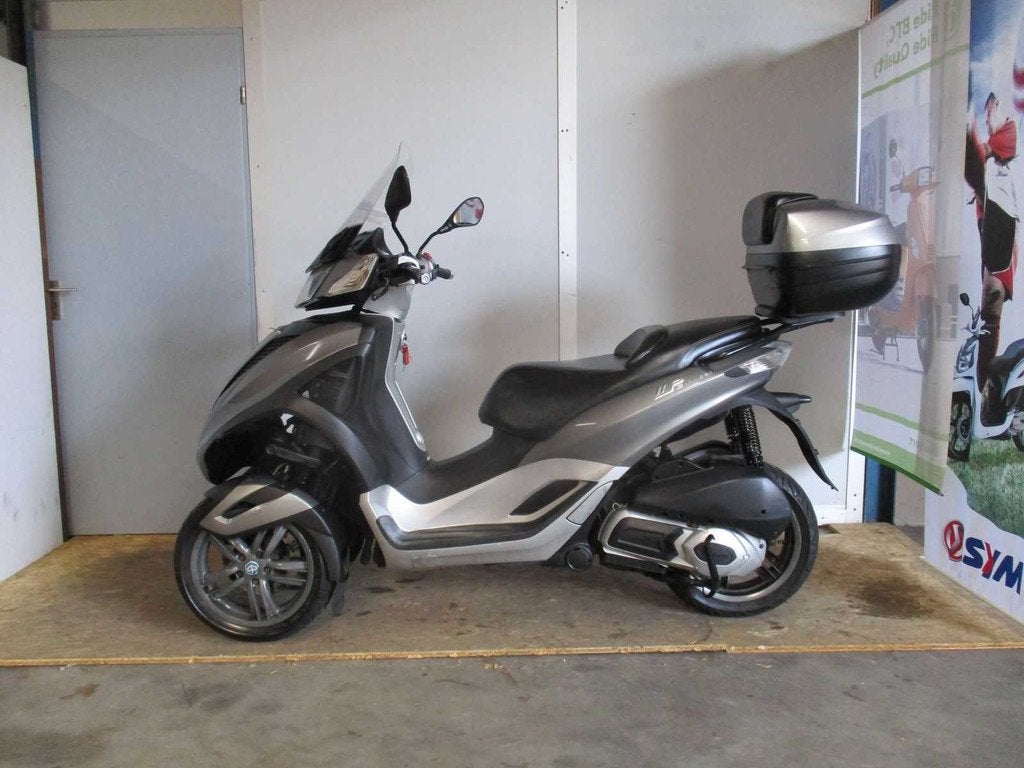 PIaggio MP3 Yourban RL - Driewieler motorscooter - Motorcycl, Bedrijf, Overig