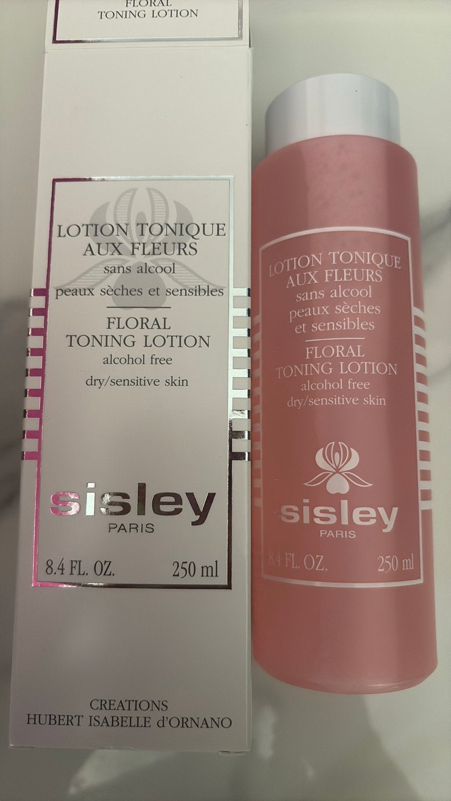 Sisley floral toning lotion nieuw in verpakking 250ml, Ophalen of Verzenden, Nieuw, Gehele gezicht, Verzorging