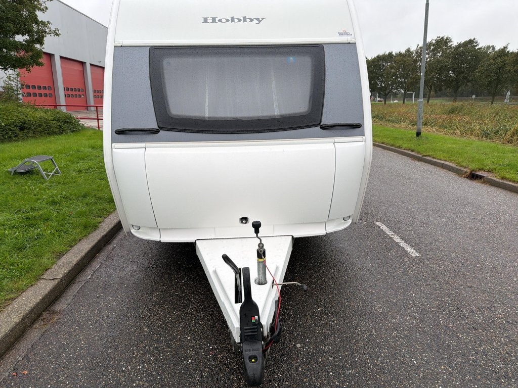 Hobby On Tour 390 SF, Hobby, Bedrijf, Treinzit, 750 - 1000 kg