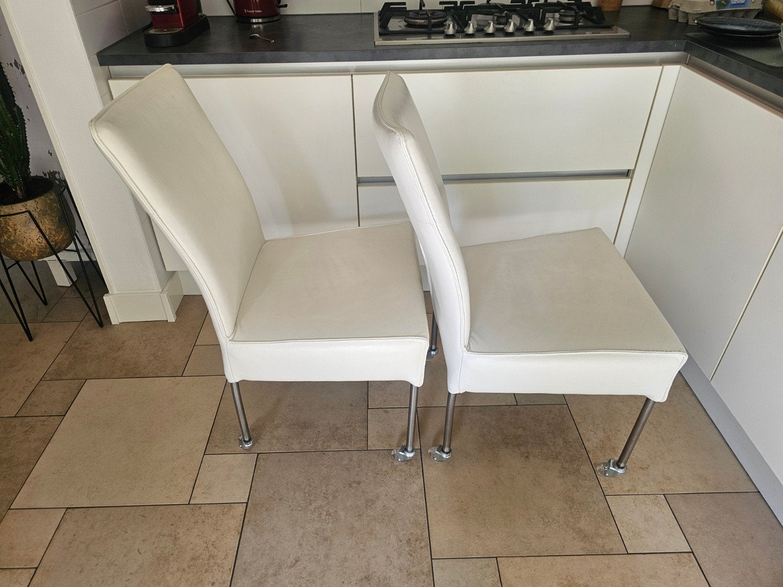 leren stoelen 2 wit, Huis en Inrichting, Ophalen, Wit, Twee