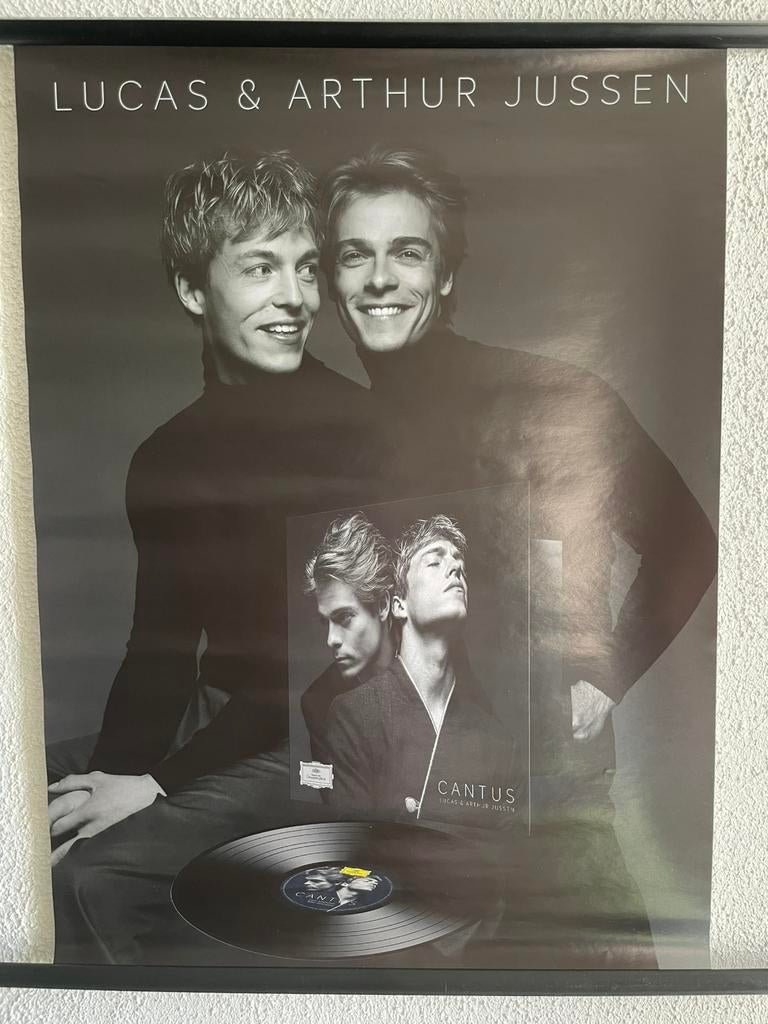 Poster ‘’ Lucas & Arthur Jussen ‘’ 50x70 cm, Ophalen of Verzenden, Zo goed als nieuw, Poster, Artwork of Schilderij
