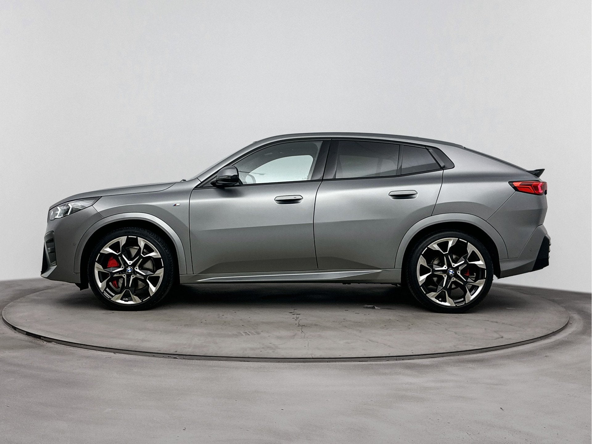 BMW X2 sDrive20i M Sport Automaat / Panoramadak / M Sportsto, Auto's, Dealer onderhouden, X2, 156 pk, Met garantie (alle)
