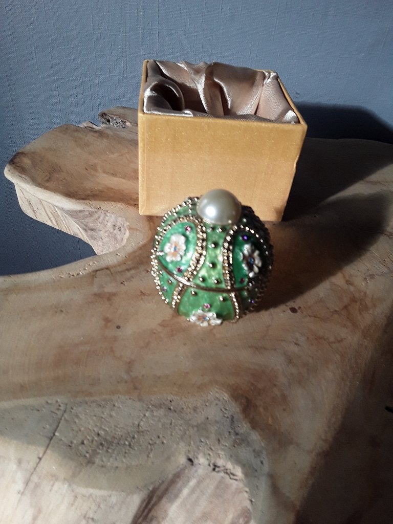 Easter egg Faberge stijl sieraden doosje, Sieraden, Tassen en Uiterlijk, Ophalen, Overige materialen