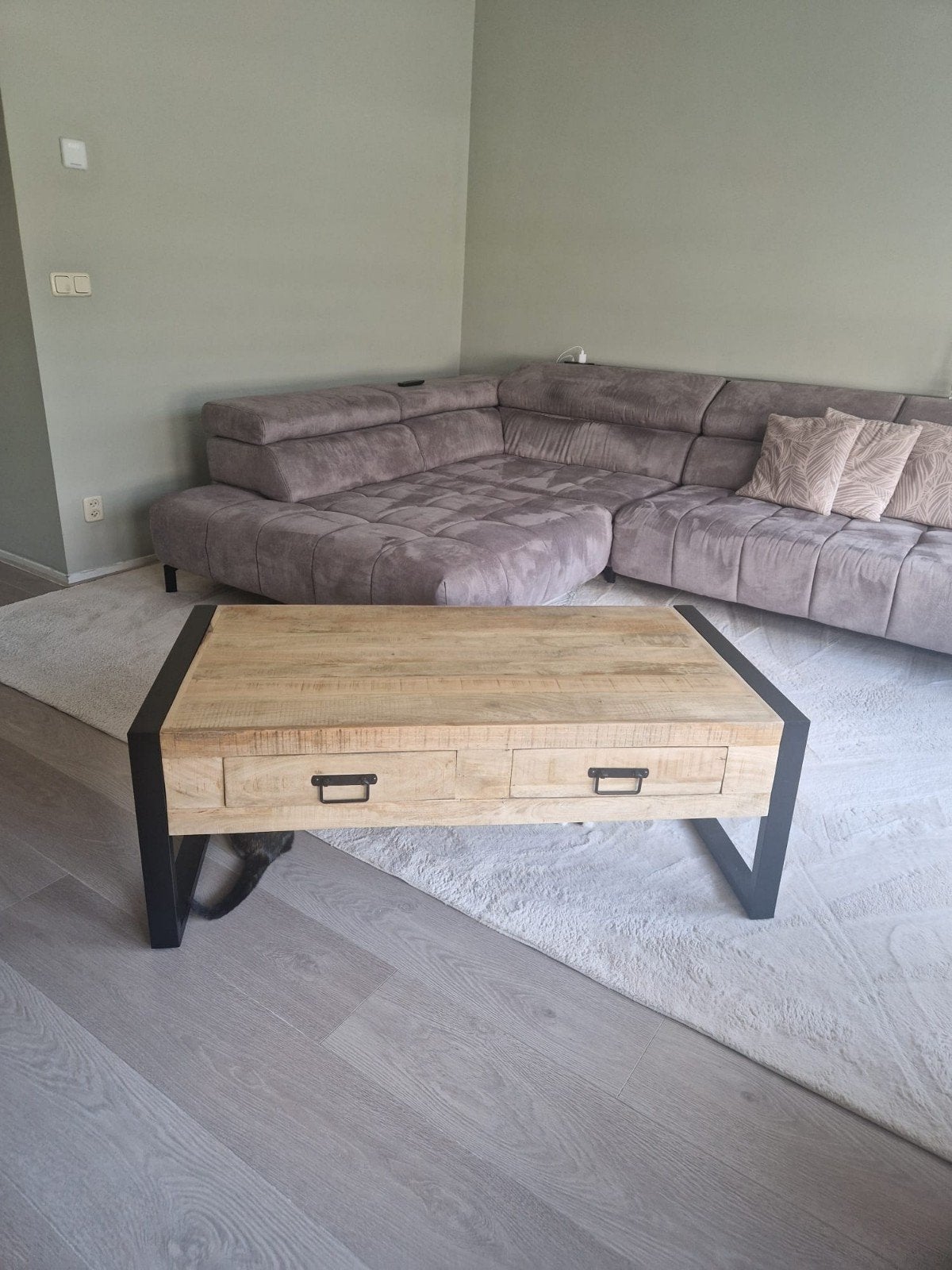 Salontafel met lades - Mangohout en Metaal, Huis en Inrichting, Tafels | Salontafels, 100 tot 150 cm, Industrieel, Modern, 50 tot 100 cm