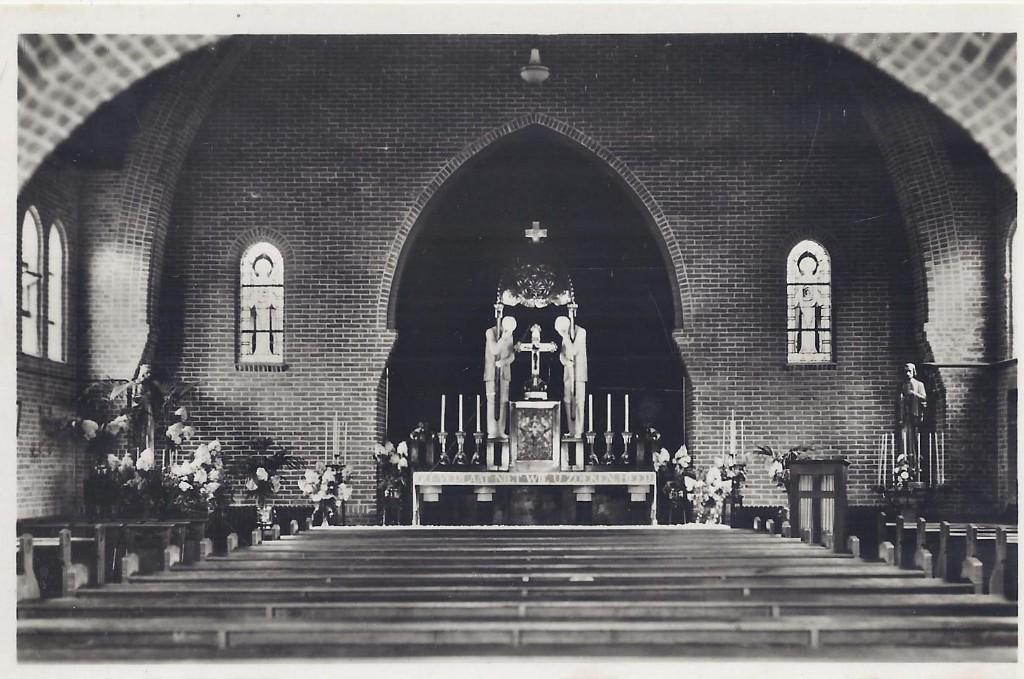 Amsterdamscheveld Altaar Kerk Oude Ansichtkaart ( A2210 ), Ophalen of Verzenden, 1960 tot 1980, Ongelopen, Noord-Brabant