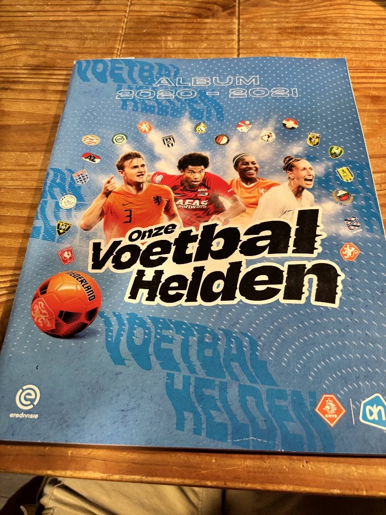 voetbalplaatjes ah 2020-2021 (op +/- 12 na compleet), Verzamelen, Ophalen of Verzenden, Gebruikt, Overige binnenlandse clubs, Poster, Plaatje of Sticker