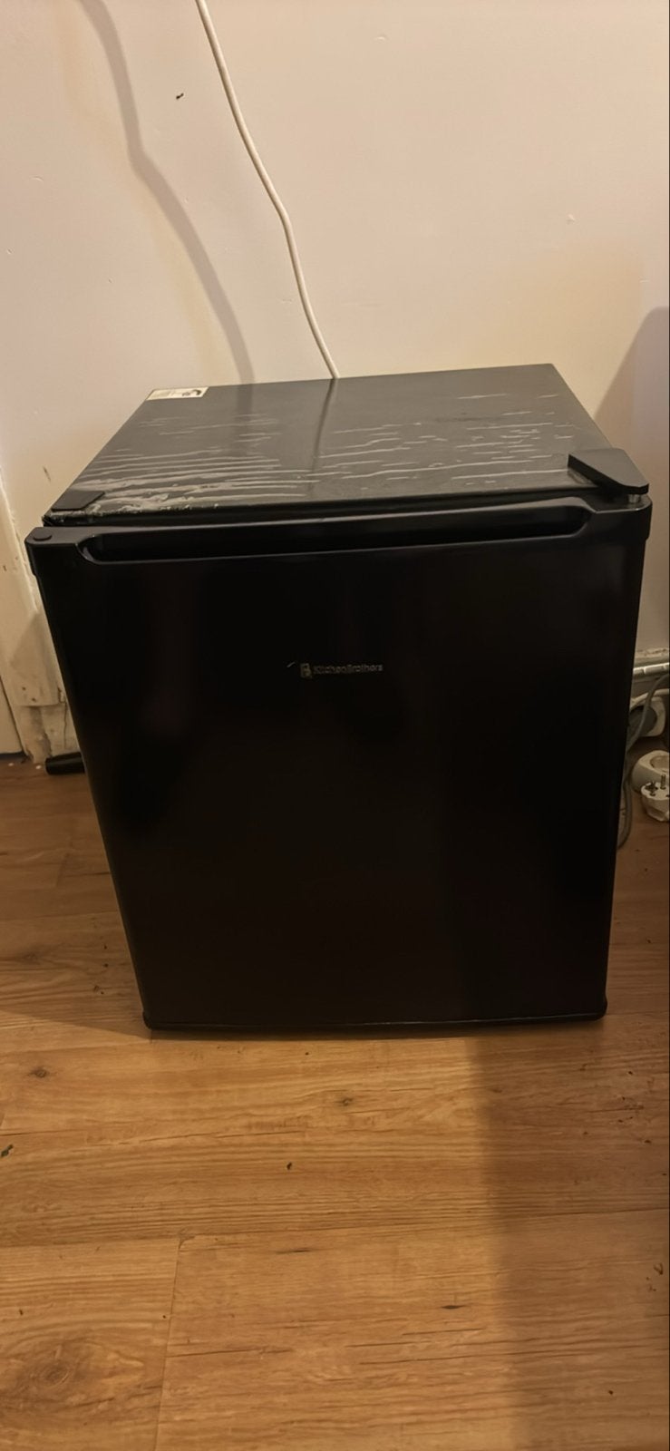 Zo goed als nieuwe mini koelkast - 3.5 maanden oud, Zonder vriesvak, Ophalen of Verzenden, Minder dan 45 cm, Minder dan 85 cm