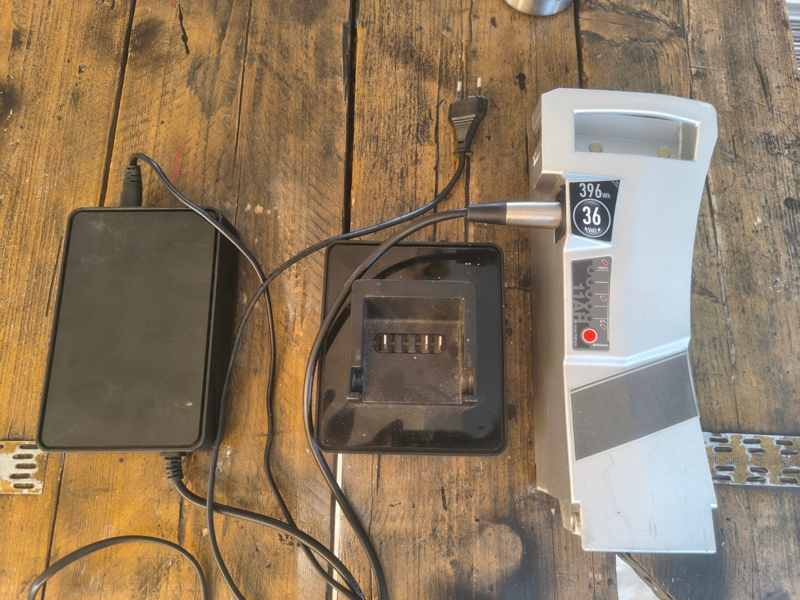 Derby Cycle Impulse 36V  batterij en laadstation, Ophalen of Verzenden