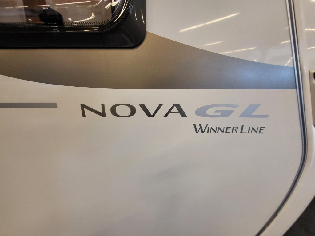 Eriba Nova GL 465; zeer compleet uitgevoerd, Rondzit, Bedrijf, Overige typen, Eriba