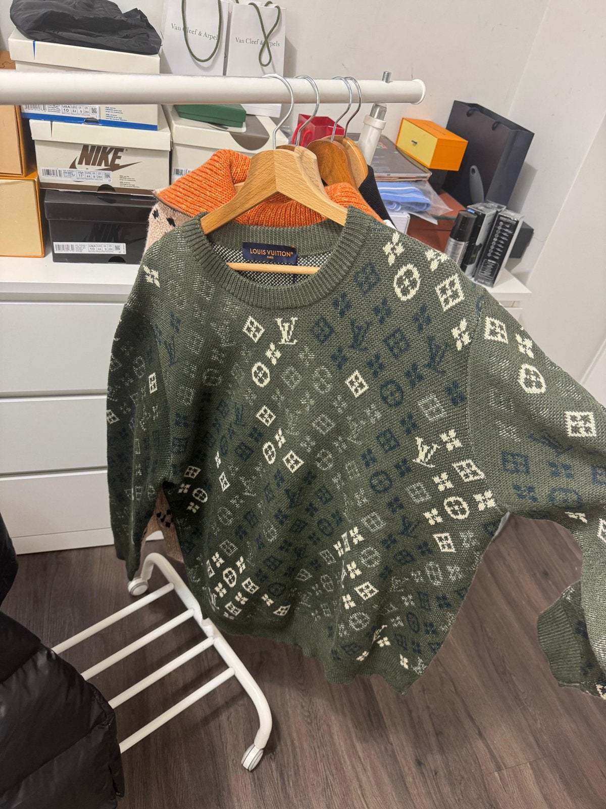 Louis Vuitton Monogram sweater groen, Ophalen of Verzenden, Nieuw