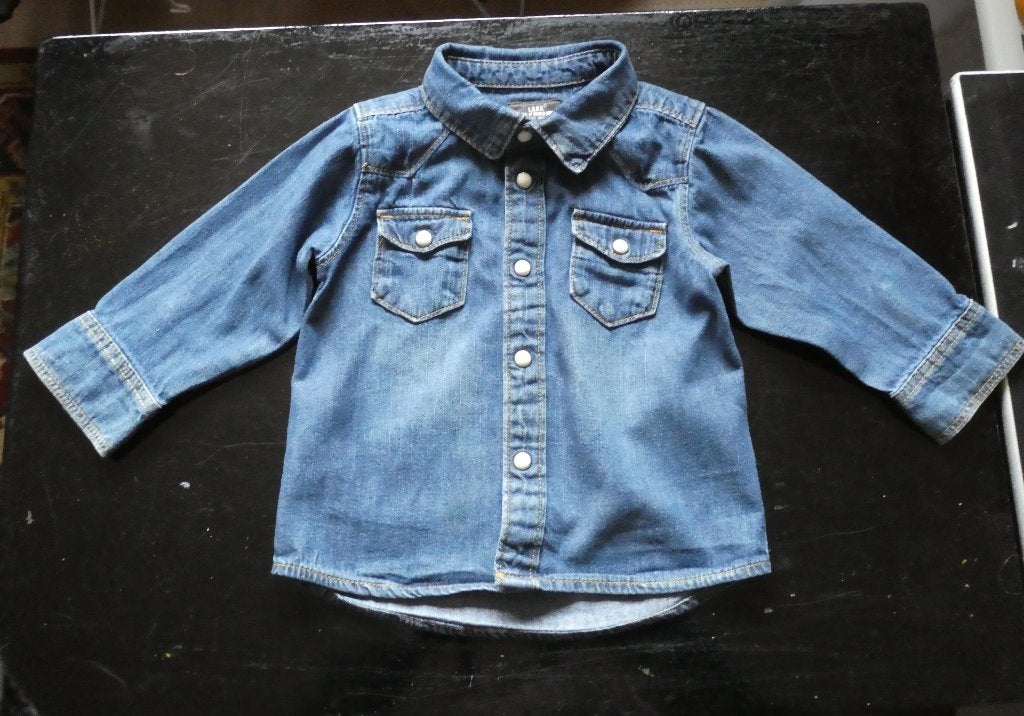 spijkerblouse met lange mouw, maat:68, Kinderen en Baby's, Babykleding | Maat 68, Gebruikt, H&M, Ophalen of Verzenden, Overhemdje of Bloesje