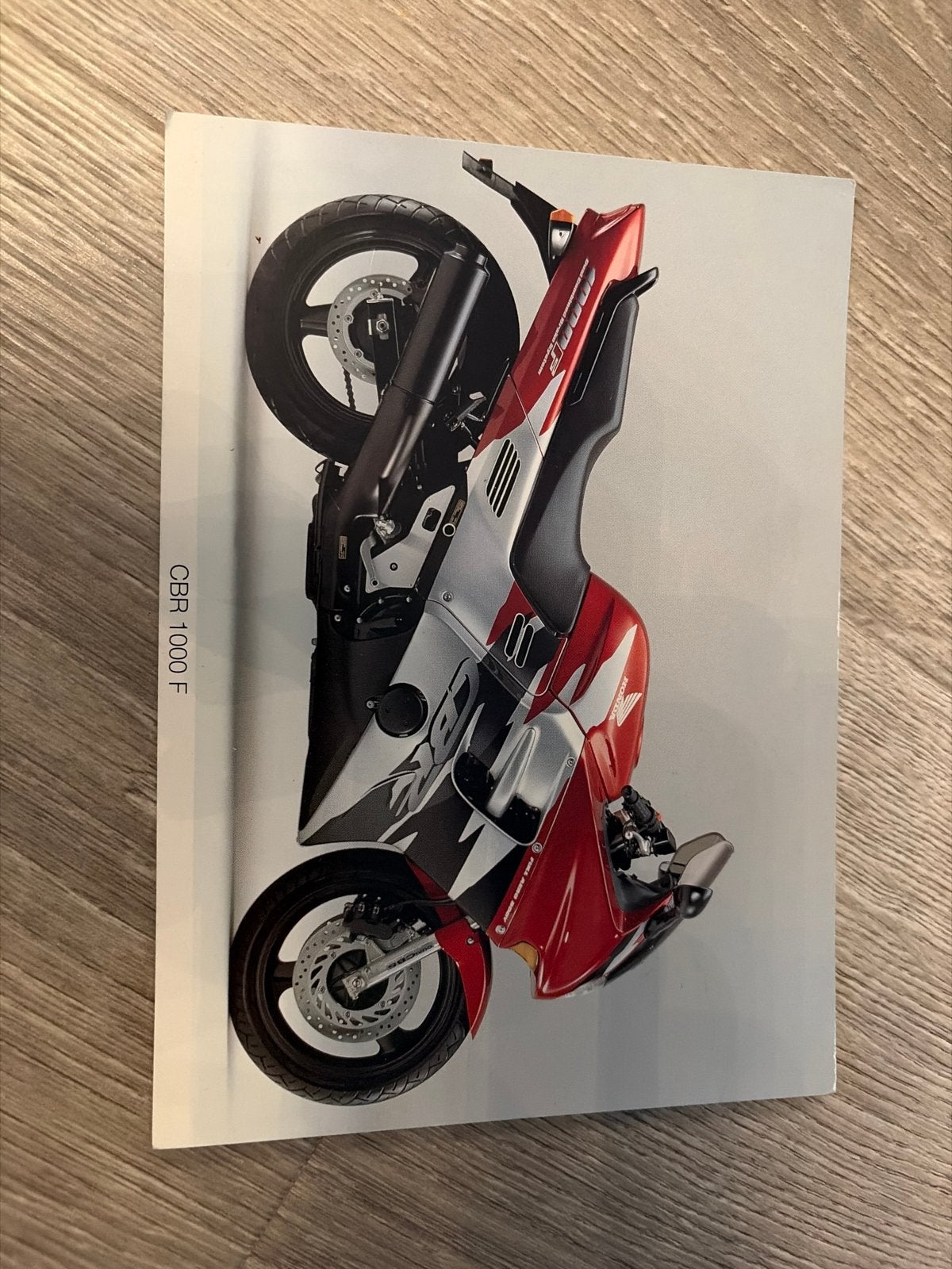 CBR 1000 F Ansichtkaart - Honda Motorfiets, Ophalen of Verzenden, Zo goed als nieuw, Merk of Model