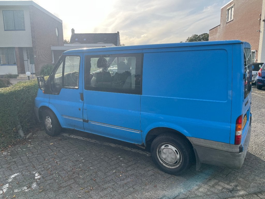 Ford Transit met dubbele cabine voor renovatie of onderdelen, Auto's, Voorwielaandrijving, Escort, Stof, Beige