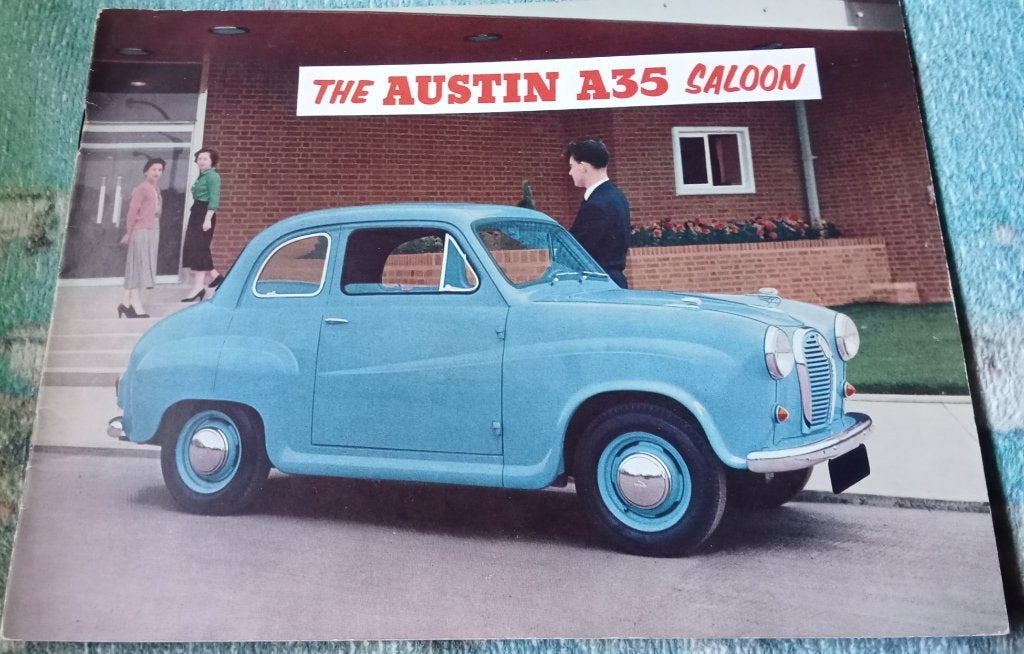 Austin A35 saloon folder, Ophalen of Verzenden, Gelezen, Overige merken
