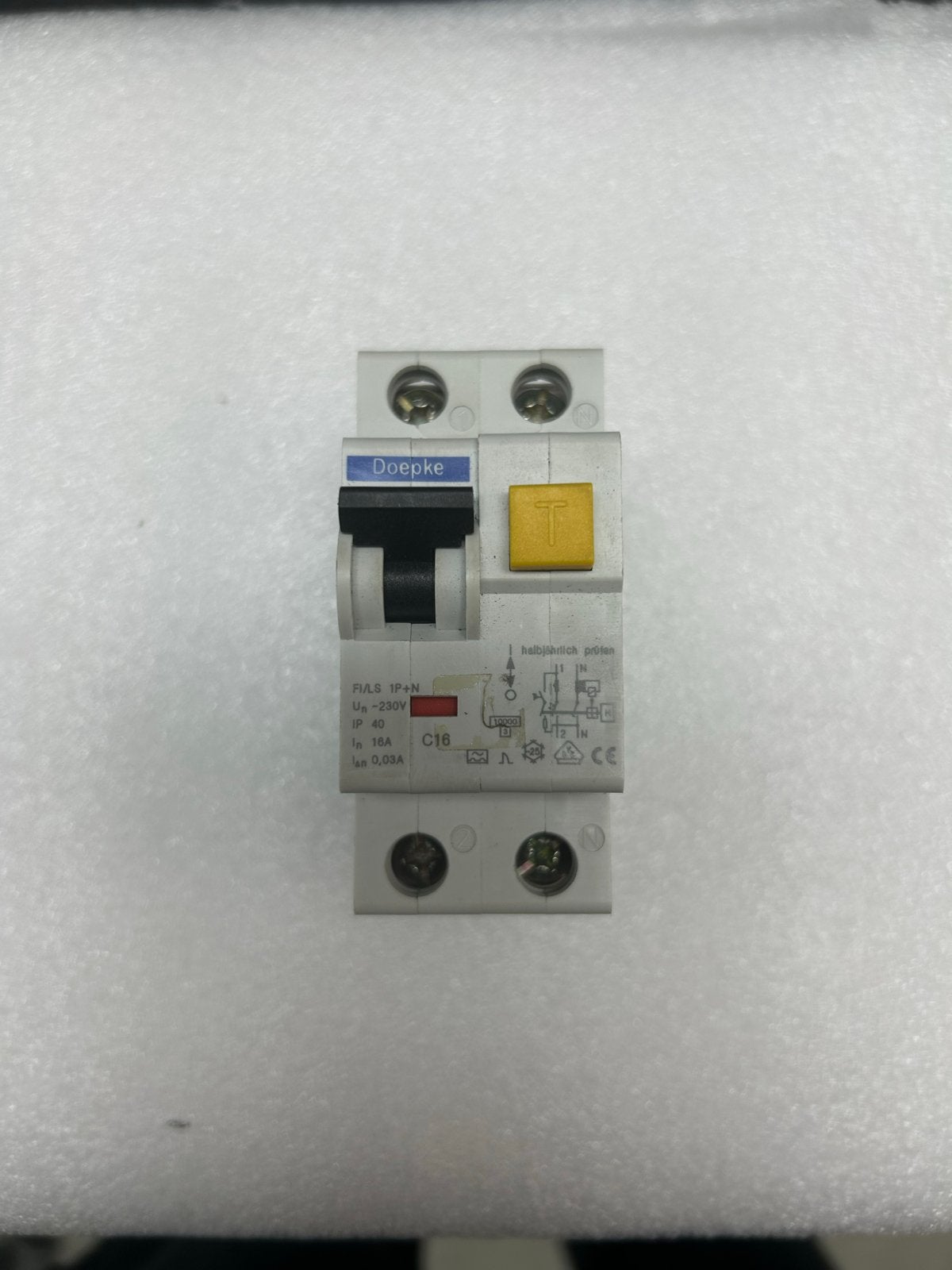 Doepke FIC 16/0,03 aardlekautomaat 230V C16 30ma, Verzenden, Gebruikt, Schakelaar