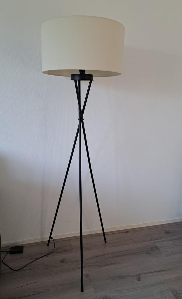 Staande lamp met dimmer, Ophalen, 150 tot 200 cm