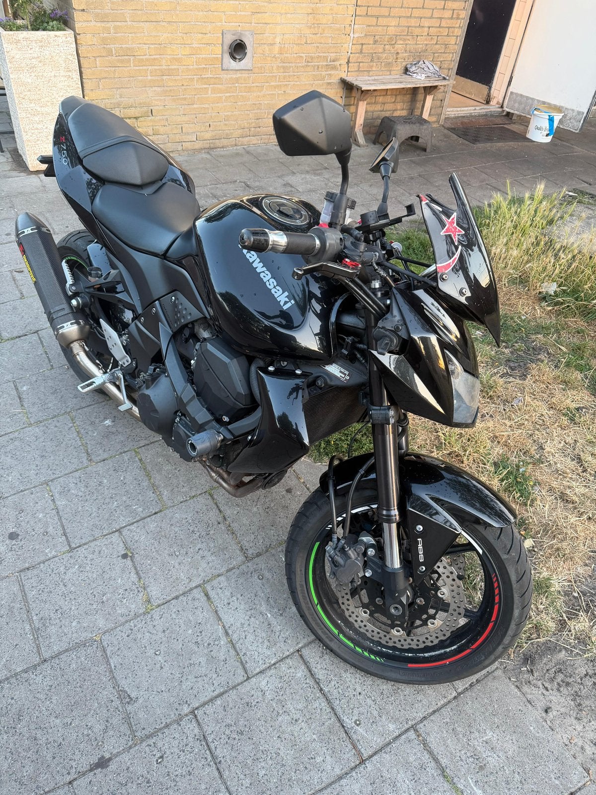 Kawasaki Z750 met Akrapovic uitlaat, Ophalen of Verzenden, Gebruikt