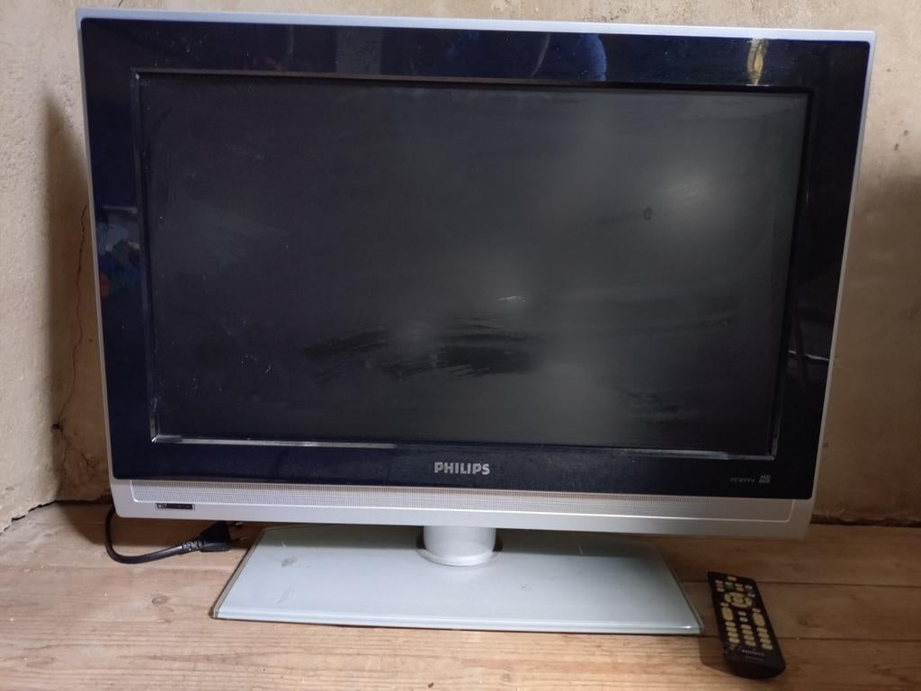 Philips TV - Compact en Betrouwbaar, Ophalen, Philips, Gebruikt, 50 Hz