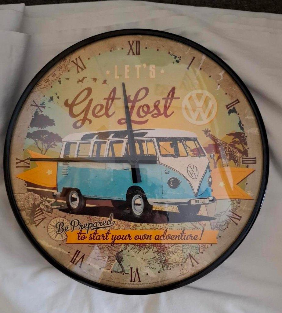Wandklok Volkswagen T1 - Nostalgic-Art - Let's get lost, Ophalen of Verzenden, Zo goed als nieuw, Wandklok