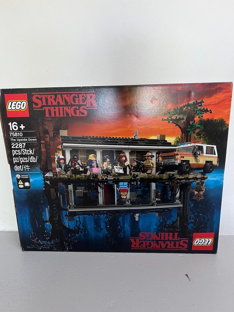 LEGO Stranger Things 75810 The Upside Down, Kinderen en Baby's, Speelgoed | Duplo en Lego, Overige thema's, Lego, Ophalen of Verzenden